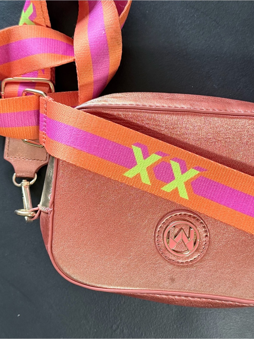 Unknown Brand Pink Metallic Crossbody Bag with Striped Strap